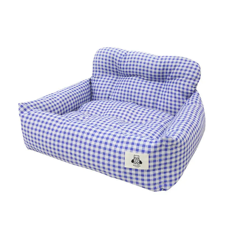 Grey and blue plaid car-mounted cloth nest for dogs, shown in small and large size options.