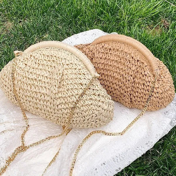 Women's khaki shell-shaped straw shoulder bag with a chain strap detail
