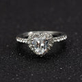 White copper women's wedding ring with heart-shaped crystal in rose gold or silvery finish