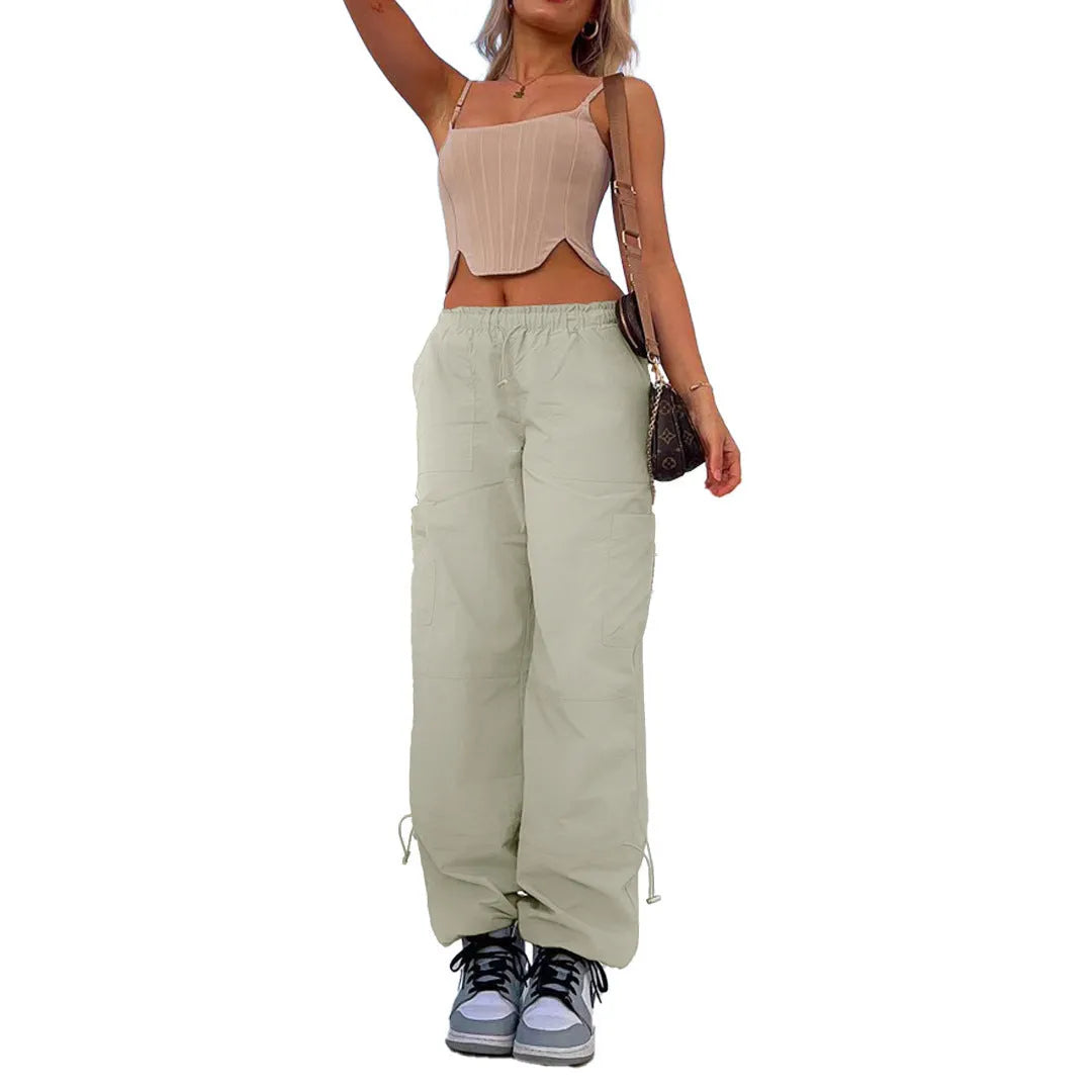 Straight-leg loose cargo casual pants in black with multiple pockets