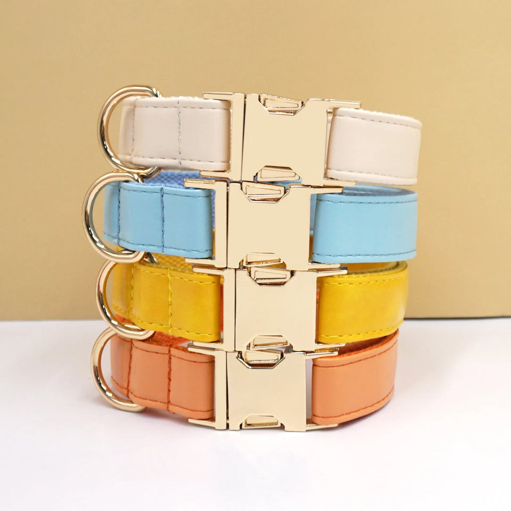 Leather dog collar with colour-blocking velvet trim in caramel on a dark brown base.