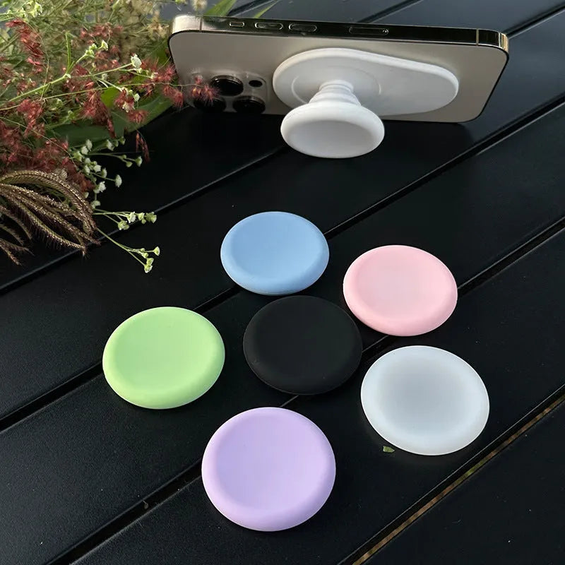 Silicone cup cover bracket for magnetic mobile phone airbag stand in green colour