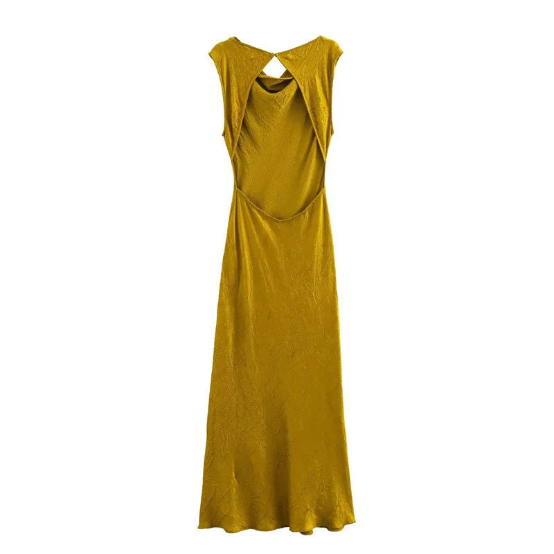 Sleeveless V-neck long dress in solid colour with lace-up front, pullover style, polyester fabric, women's street fashion