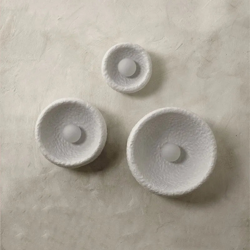 Modern Japanese-style wall lamp with a white resin shade in 20cm, 26cm, and 32cm sizes.