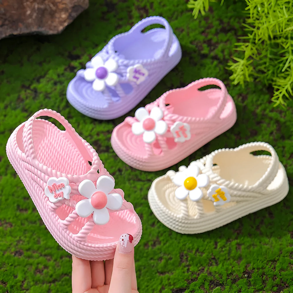 Girls' sandals with flower pattern and EVA non-slip sole in pink colour for ages 4-6