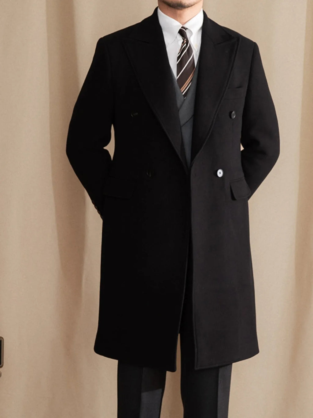 Men's mid-length double-breasted thermal jacket in black with suit collar and sanding finish