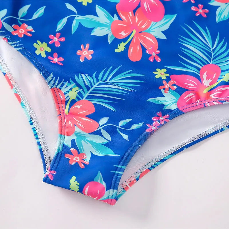 Girl's long sleeve one-piece swimming suit in polyester fabric for swimming activities
