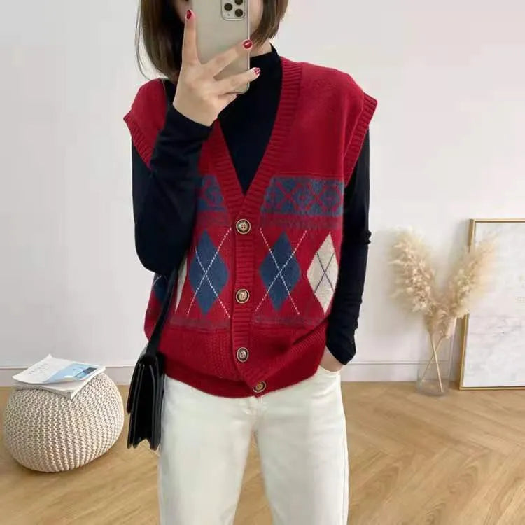 Women's loose diamond plaid sleeveless cardigan top in acrylic fabric