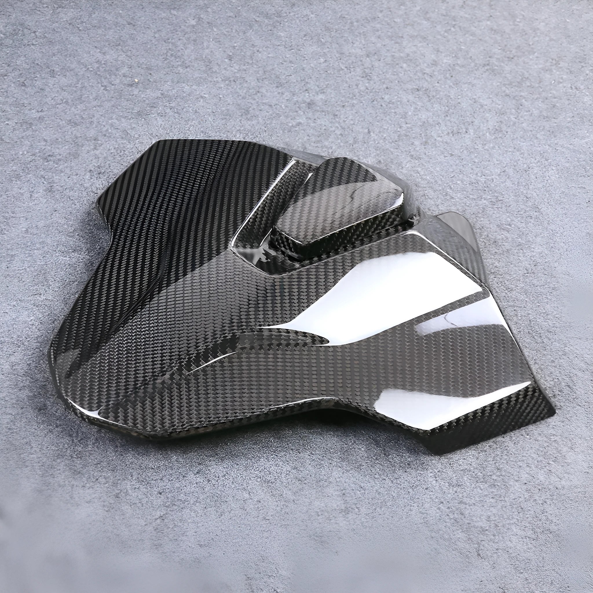 Modified carbon fibre rear hump tail seat cover for BMW S1000RR M1000RR in Twill Light weave