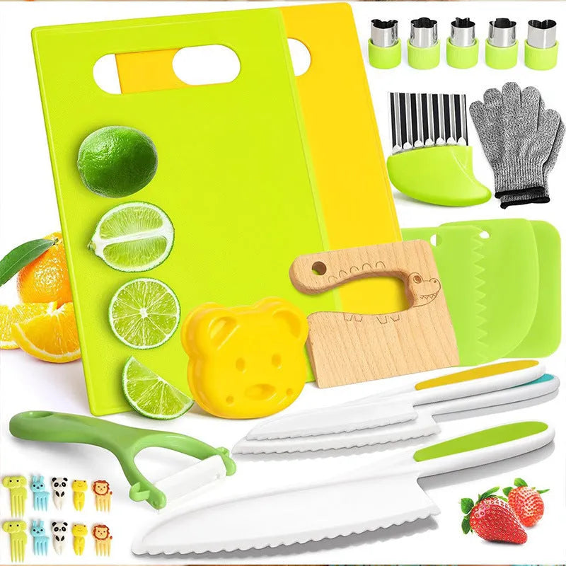 18-piece children's kitchen toy set with cut-proof saw knife, cutting board, and baking cover on table