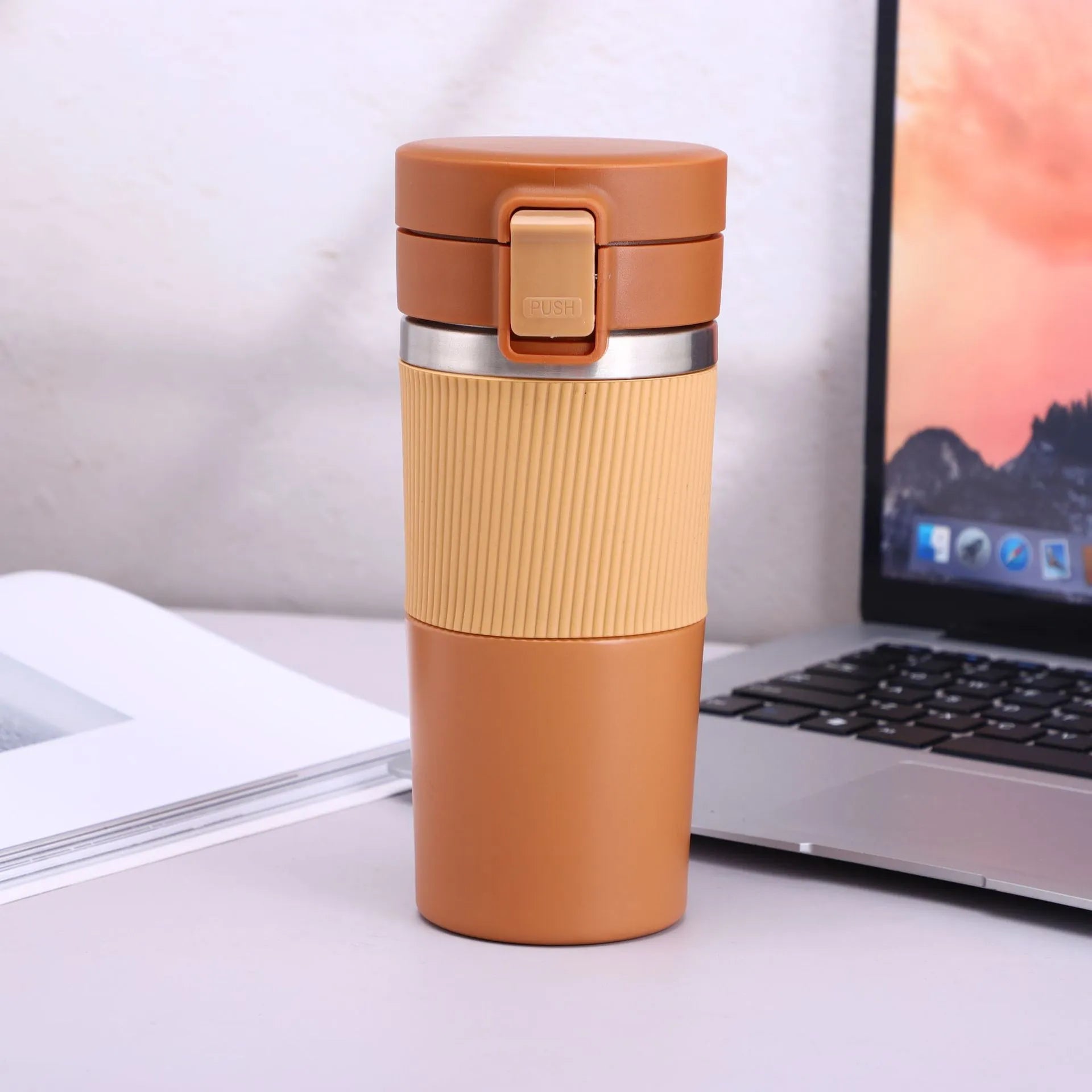304 stainless steel vacuum portable vehicle-mounted water cup 430ml in gray with modern simplicity design