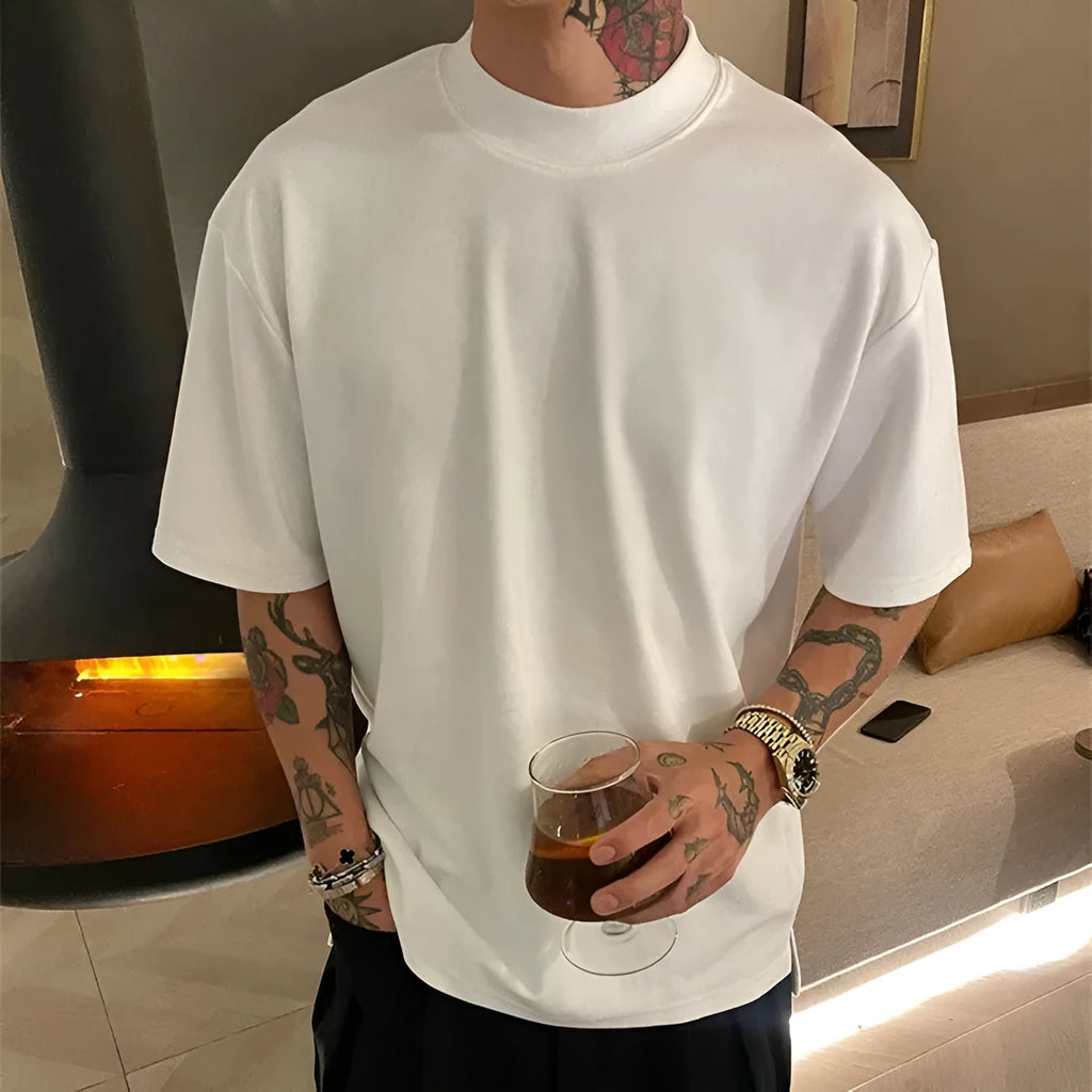 Man wearing loose fit cotton pullover T-shirt in apricot colour with half sleeves