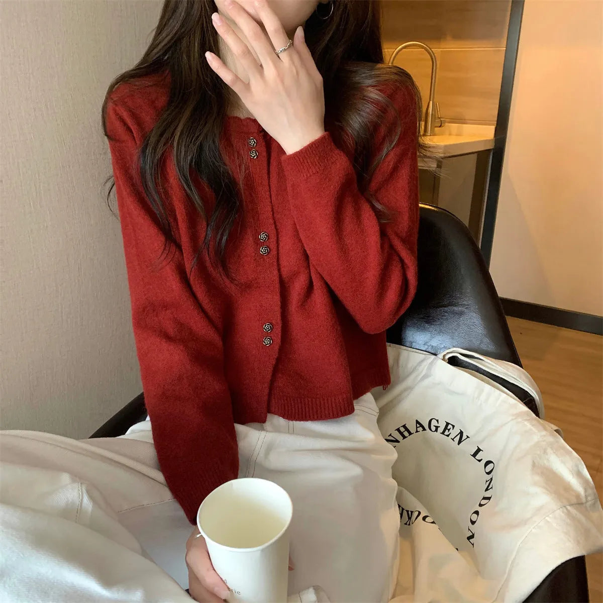 Women's acrylic fibre sweater cardigan coat in five colours with long sleeves