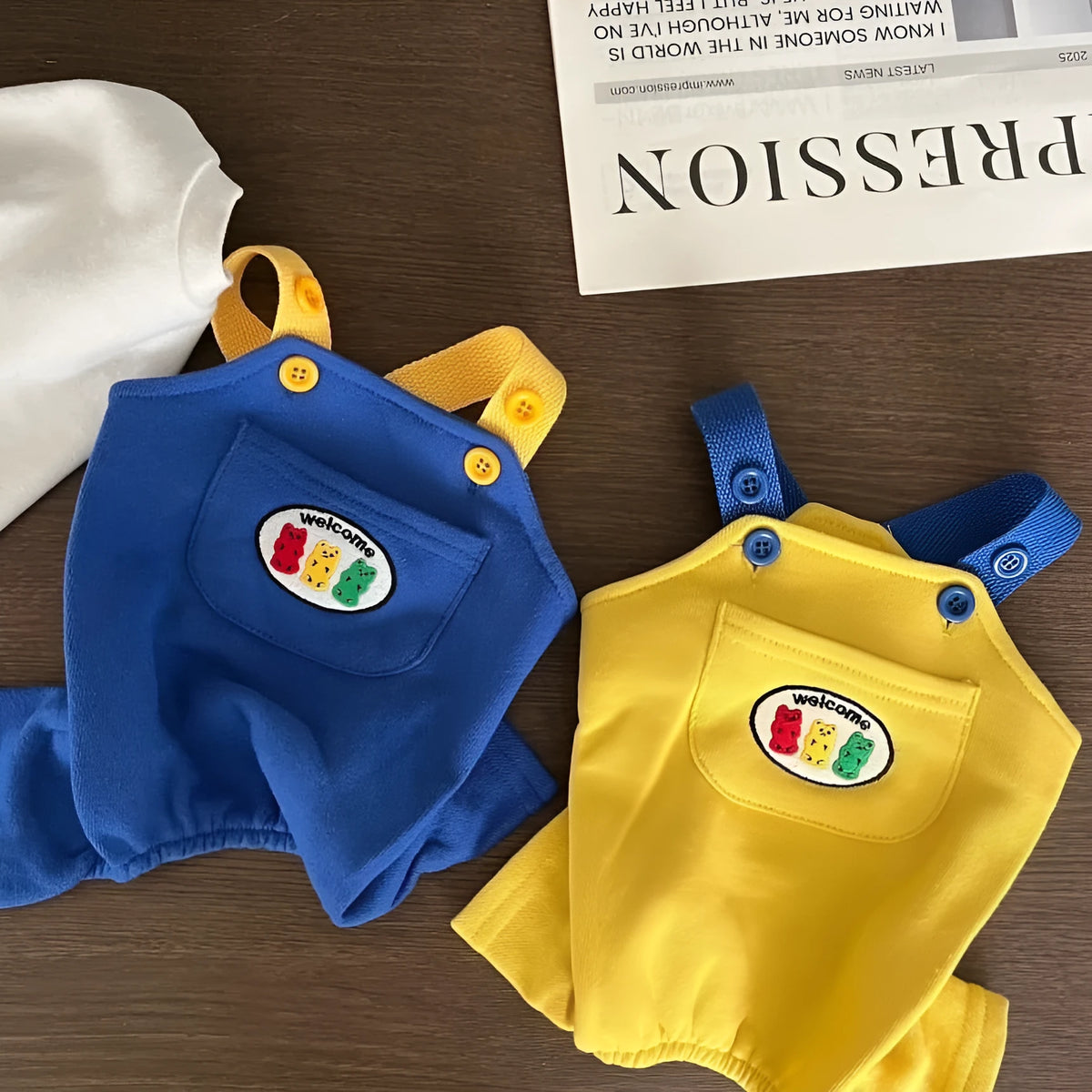 Blue and yellow polyester dog and cat overalls for spring and autumn, sizes XS to XL