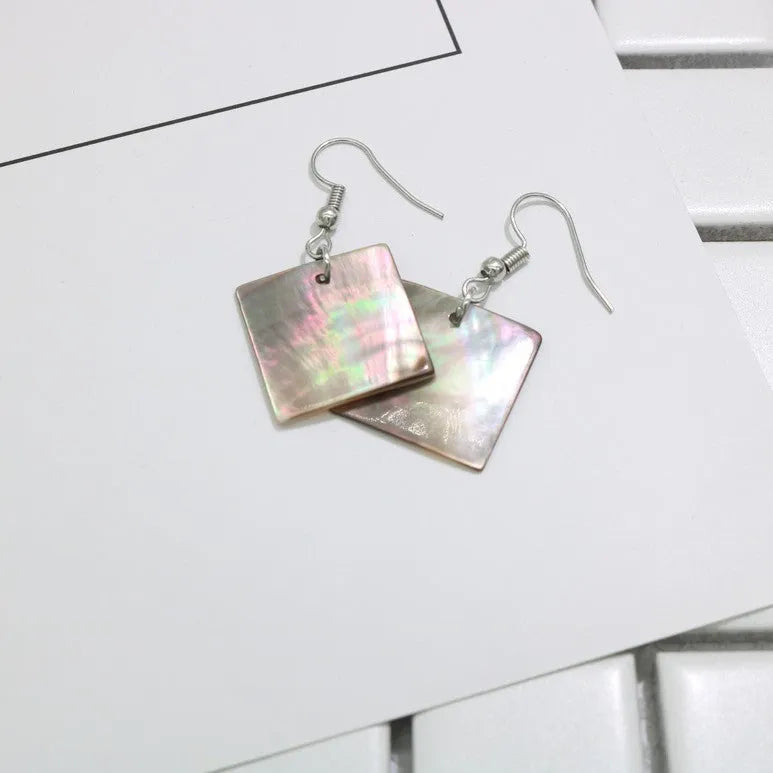 Women's geometric shell earrings in retro vintage style with square panther or rectangular shell design