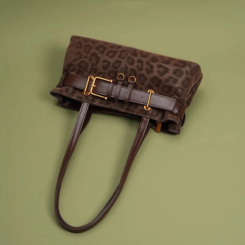 Retro leopard print shoulder bag in horizontal square shape, PU material, double straps, 30x15x10cm