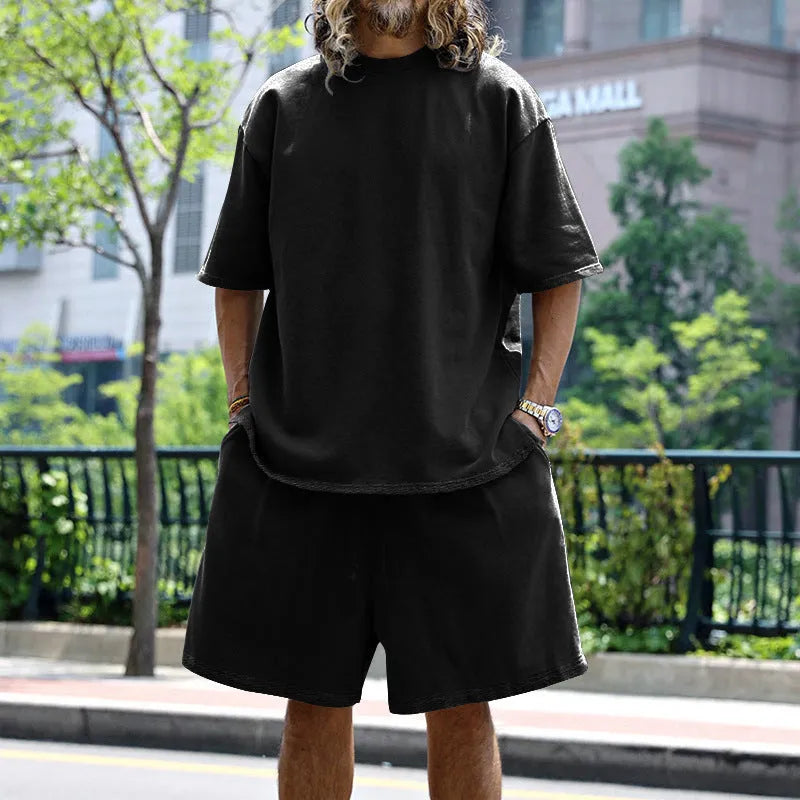 Men's 2-piece loose sports suit set with round neck T-shirt and drawstring shorts in solid colour