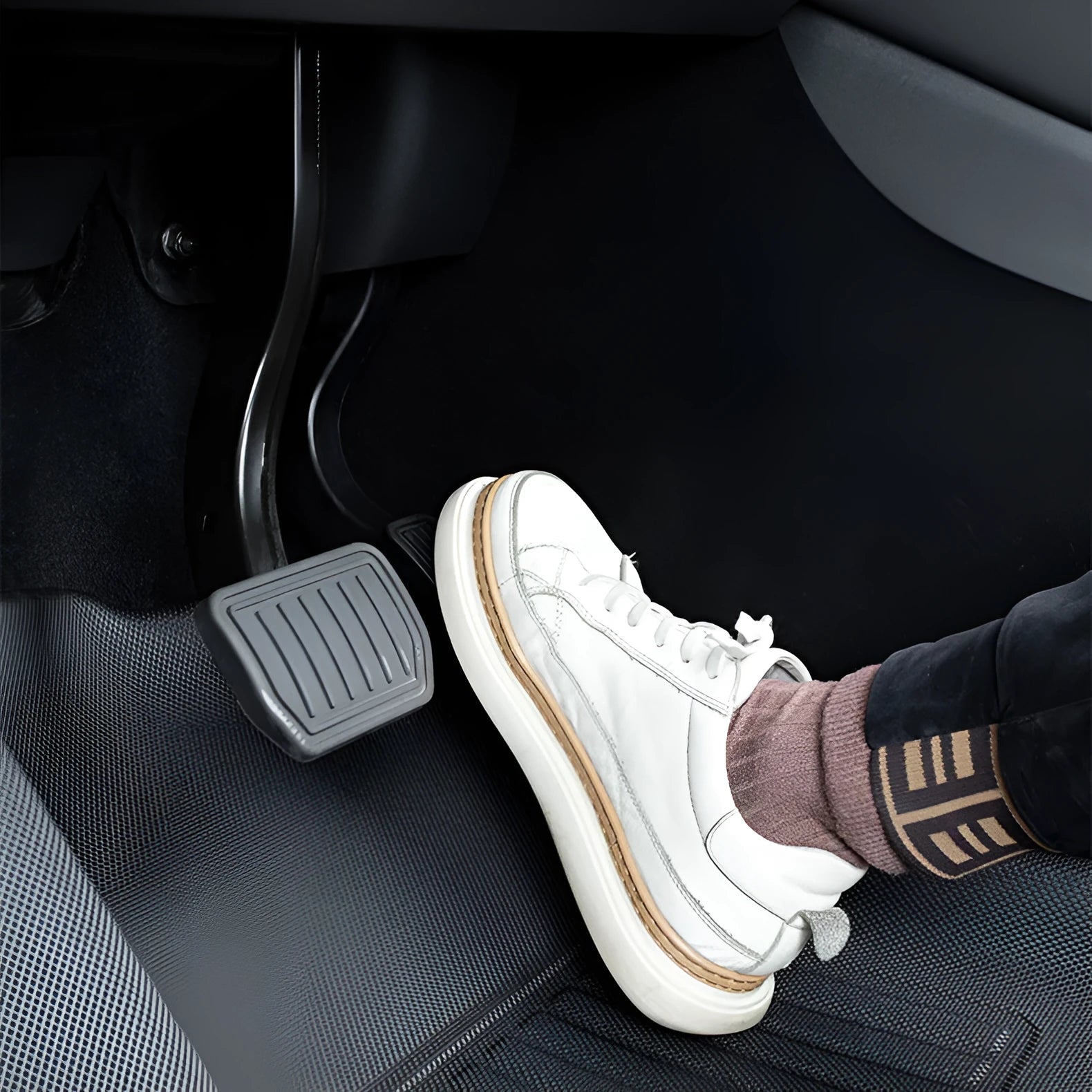Tesla Model Y TPR floor mats set with storage box and tailbox protection mats