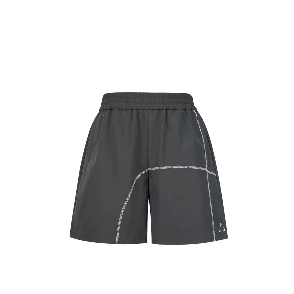Retro style polyester drawstring shorts in loose fit for summer outdoor wear