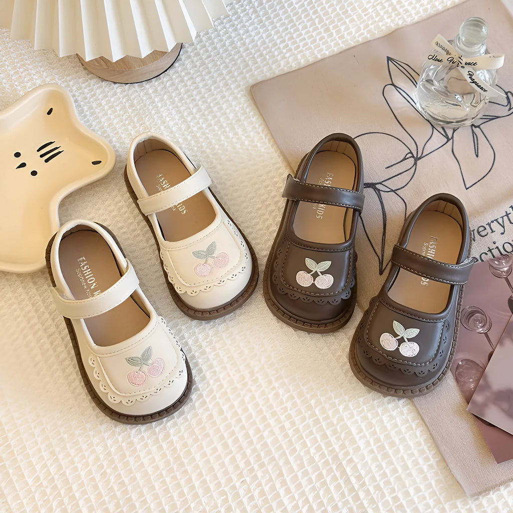 Children's casual breathable single layer shoes with embroidered details, Velcro fastening, rubber sole, in milky white and brown
