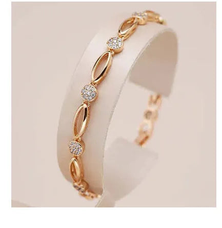Golden copper hollow carved U-shaped bracelet for women with ins style detailing.