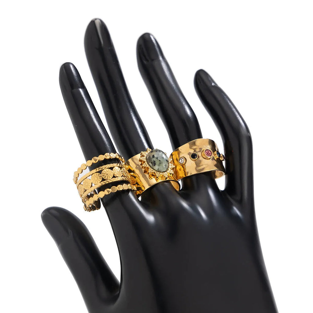 European and American retro micro-inlaid wide face ring set for women in light gold, open mouth alloy construction