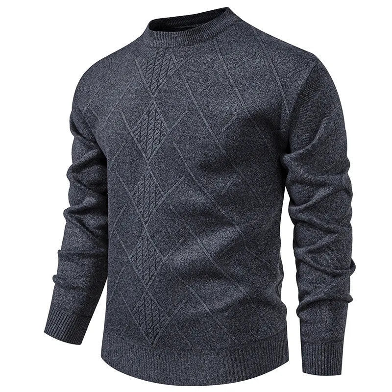 Man wearing fleece-lined thick round neck knitted undershirt in dark gray, winter casual pullover