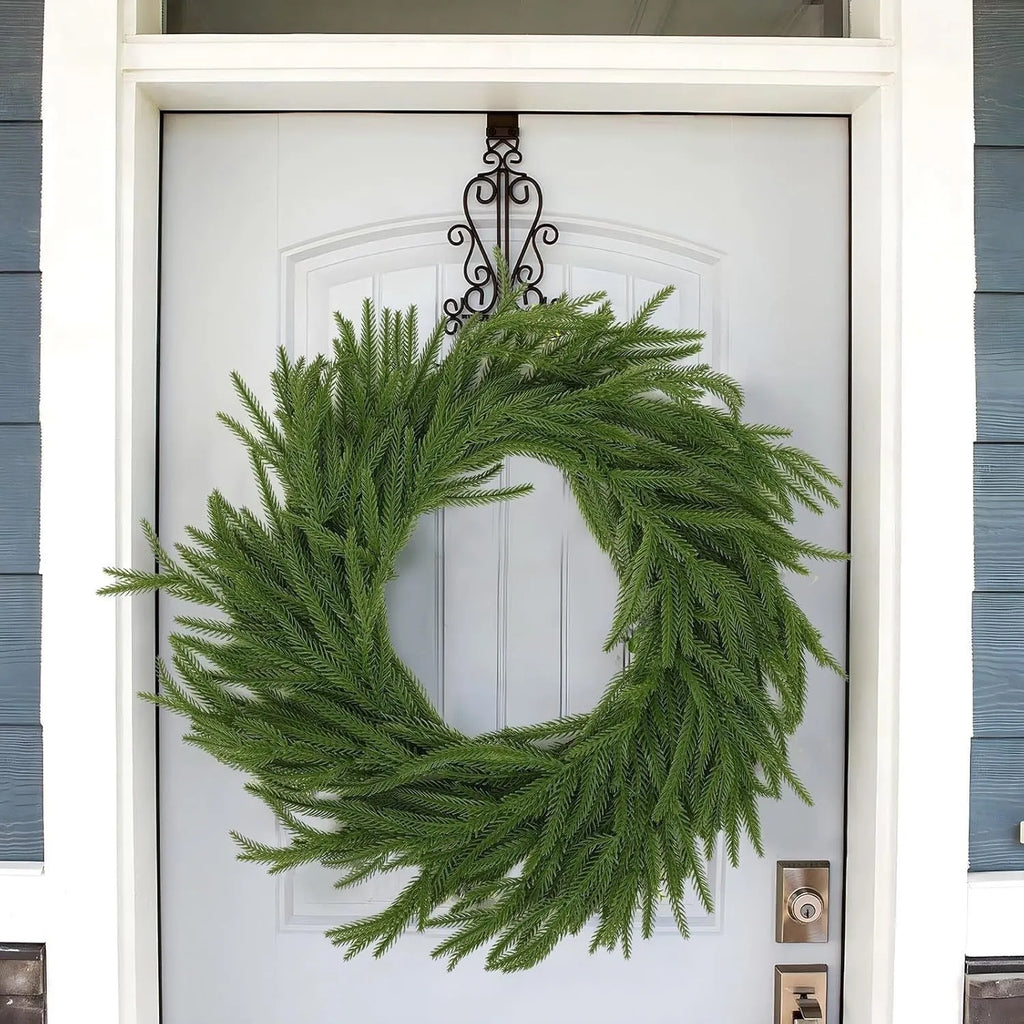 PE Feel artificial plastic leaf garland in American country style for front door decoration.