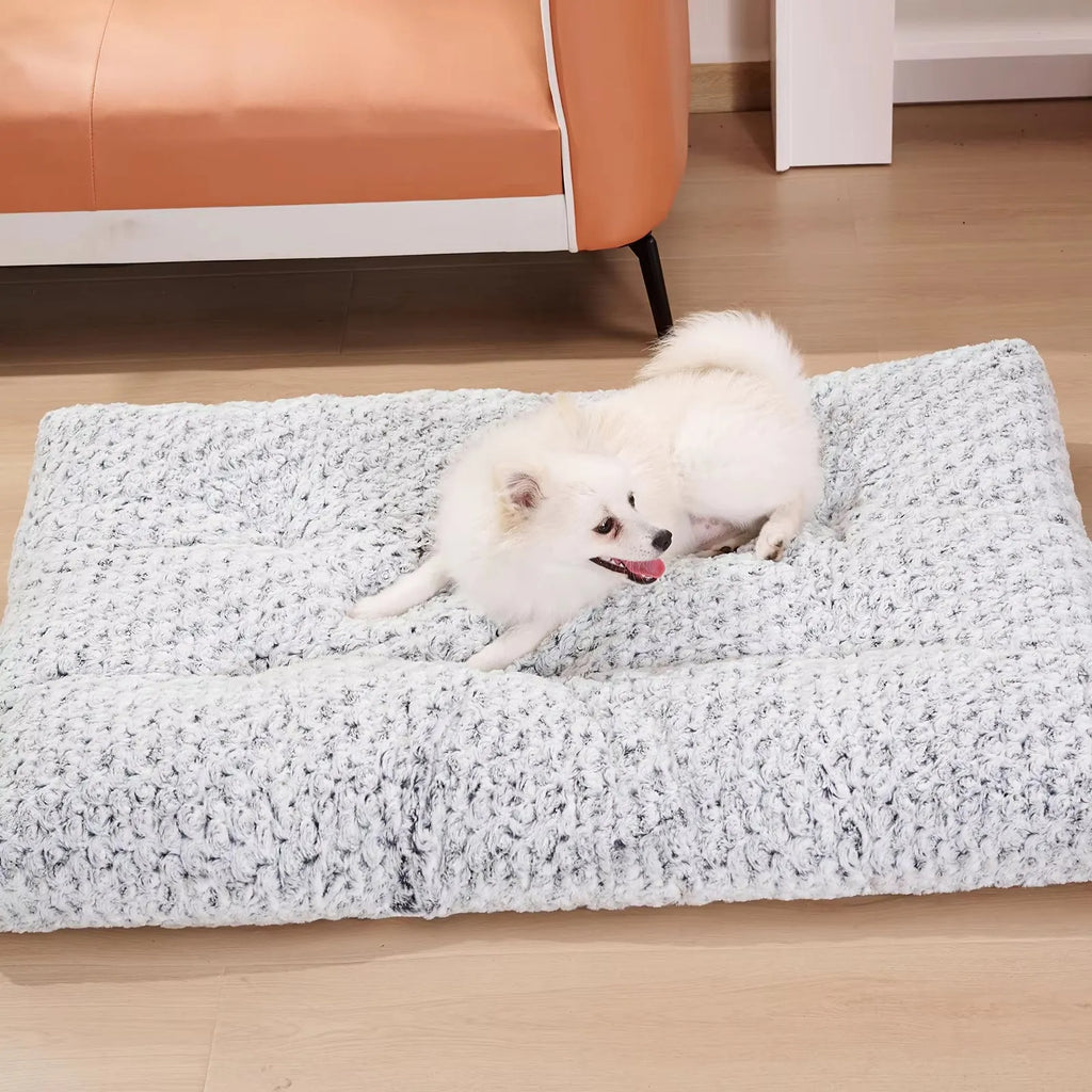Washable plush dog bed mat in rose velvet, anti-slip bottom, suitable for medium to large dogs