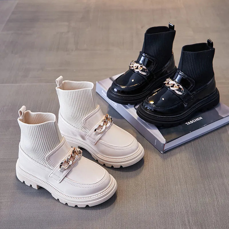 Children's knitted breathable elastic short boots sneakers in black with synthetic leather upper and rubber sole