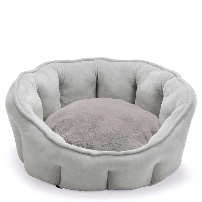Plush thickened cat kennel 46x46x23cm in grey with enclosed sides for indoor use