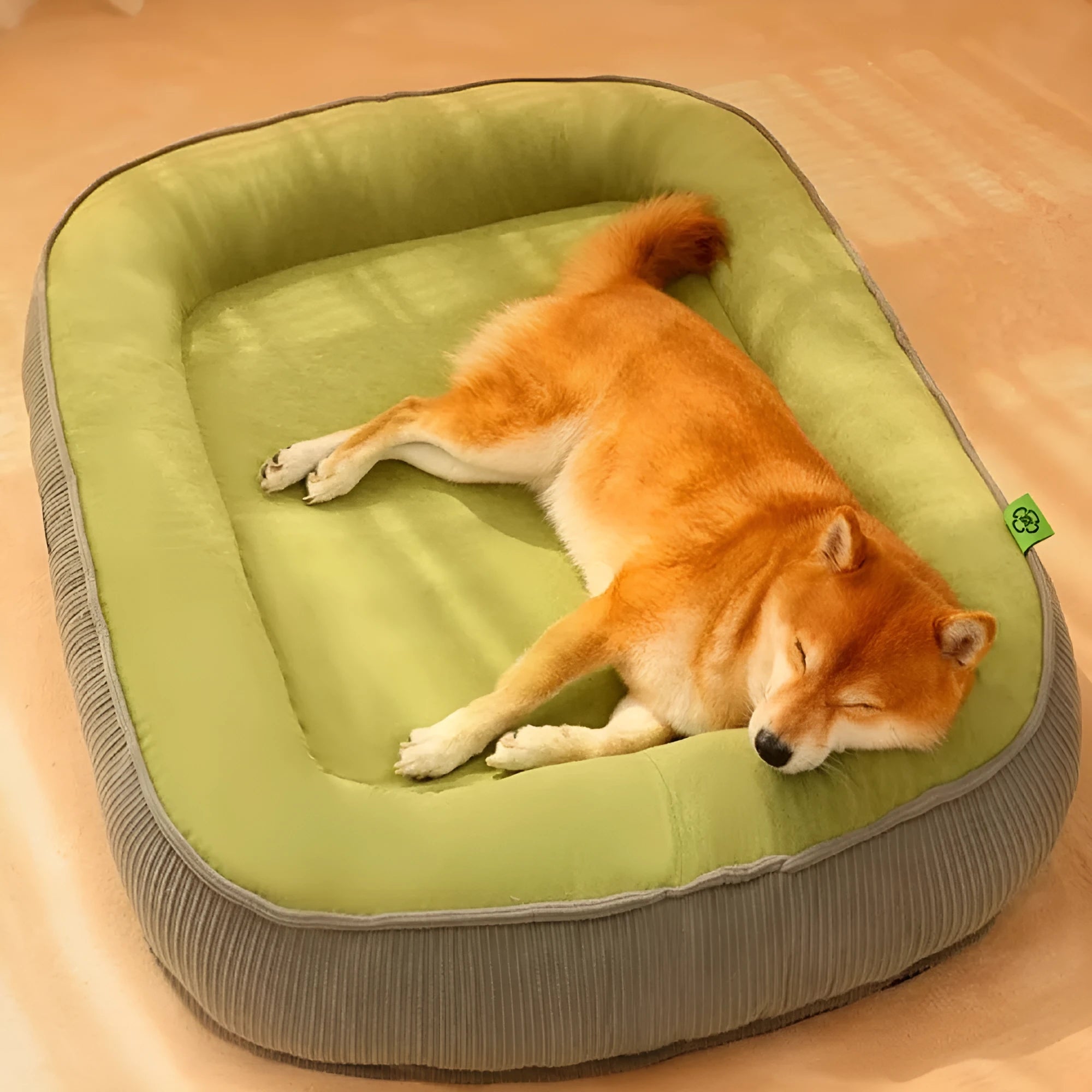 Home winter warm dog bed in plush material with high neck guard, size XL, colour light grey