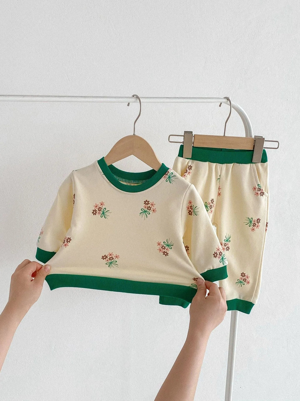 Baby western style small flower suit green cotton long sleeve shirt and pants set pullover