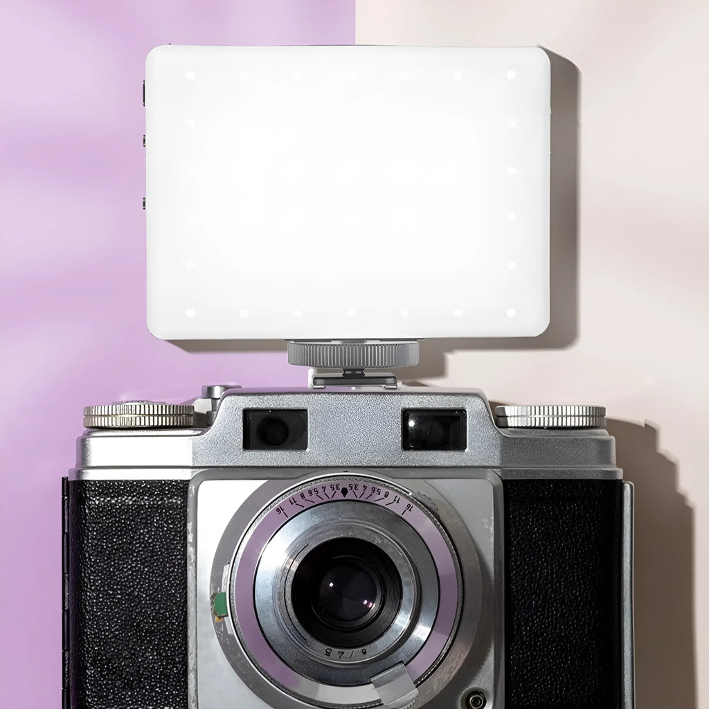 VL-60BI VL-68BI pocket LED fill light with clip attachment for mobile phone photography