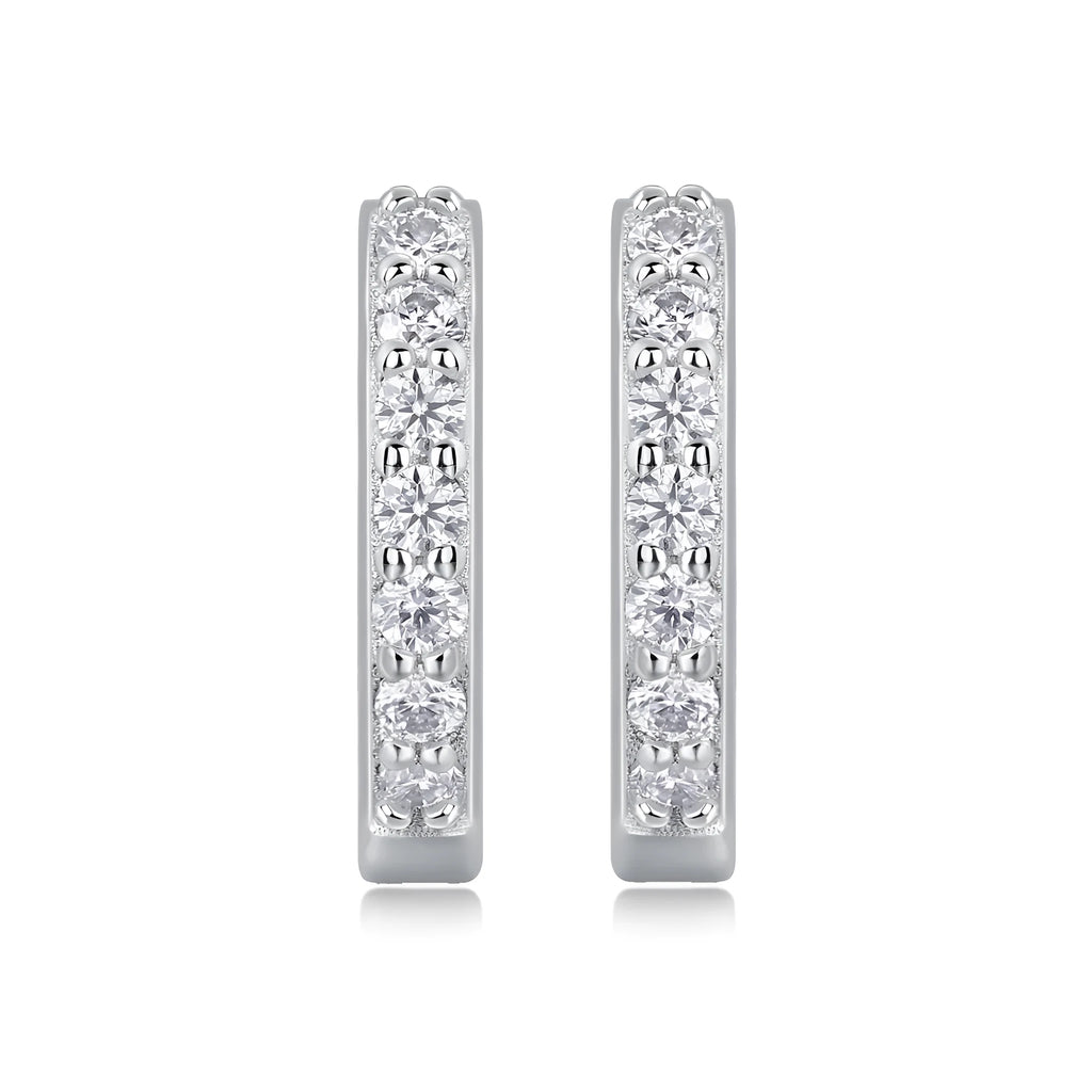 Moissanite stud earrings in S925 silver platinum plated golden colour with gift box and GRA certificate