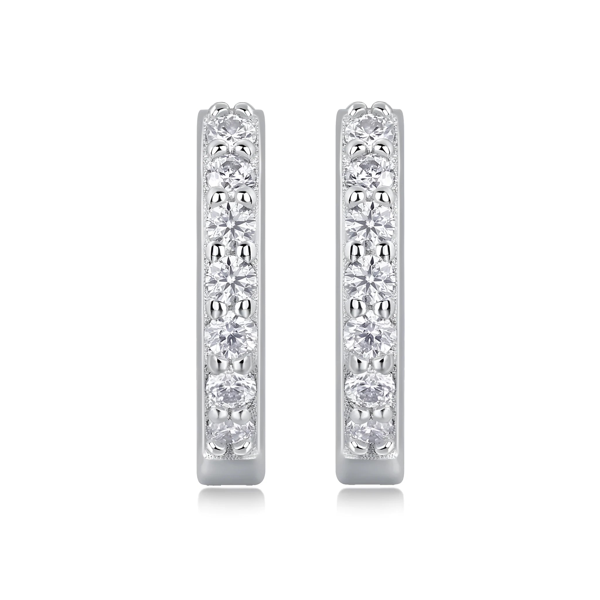 Moissanite stud earrings in S925 silver platinum plated golden colour with gift box and GRA certificate