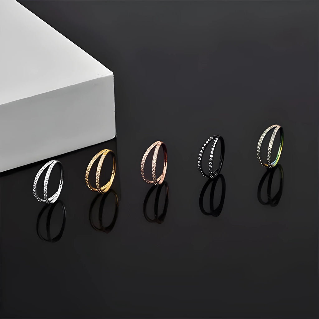 G23 titanium alloy lip ring and nose ring set in steel or gold colour with diamond finish