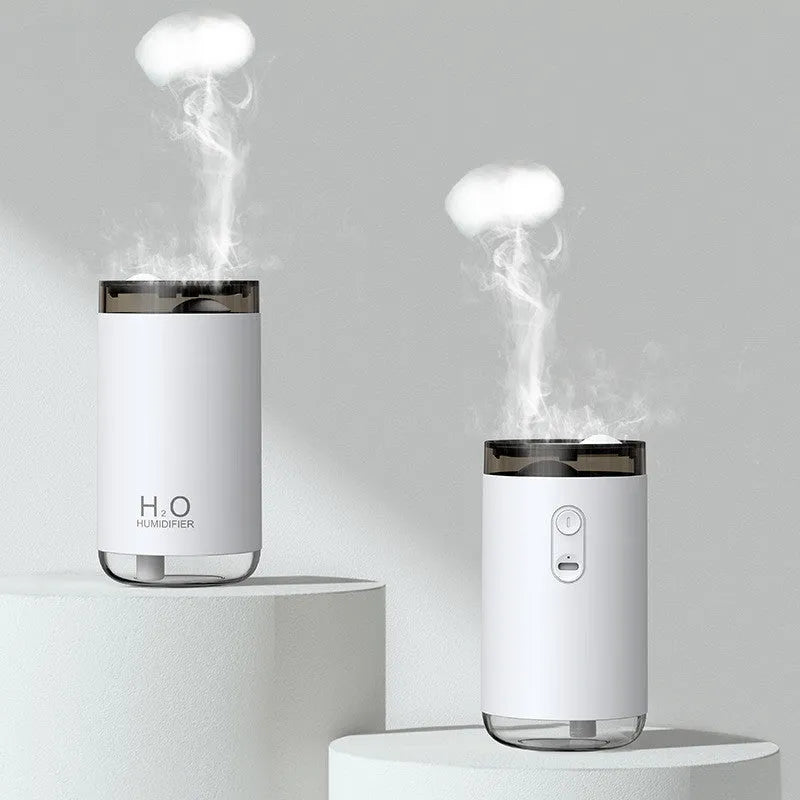 Jellyfish-shaped USB humidifier with warm night light in white, pink or blue colours