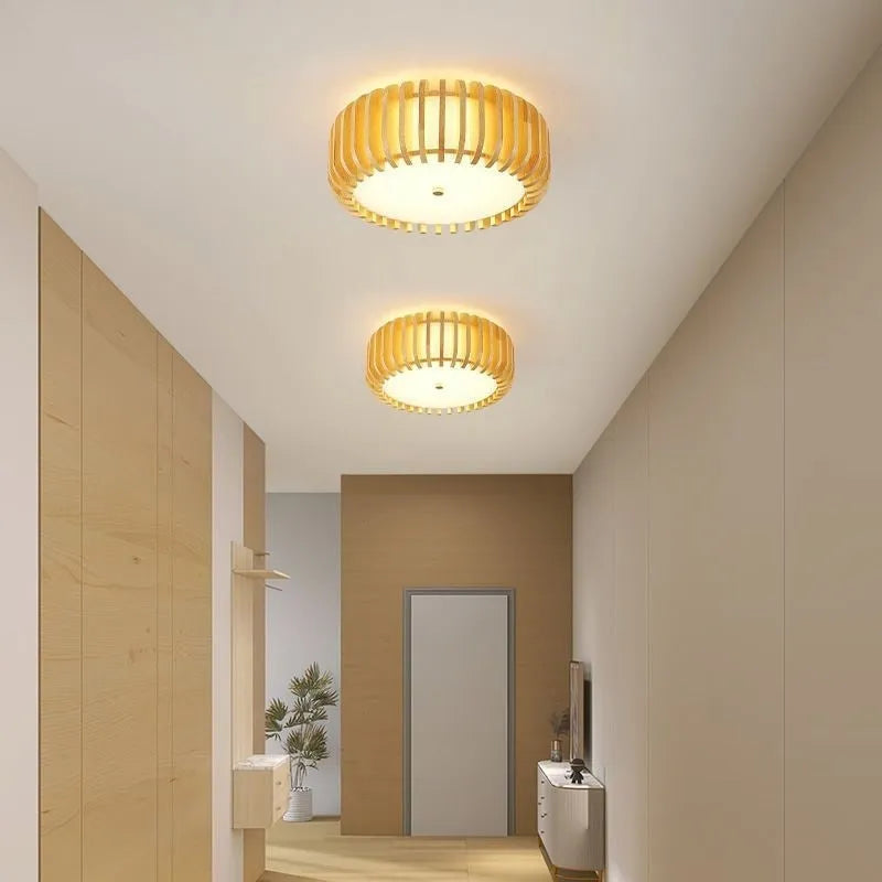 Japanese-style log LED ceiling lamp with three heads, Nordic wood design, 35 cm diameter