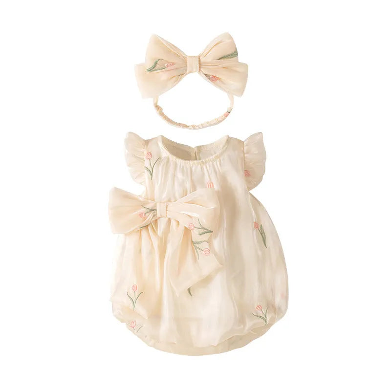 Baby girl thin sleeveless polyester jumpsuit in apricot triangle design