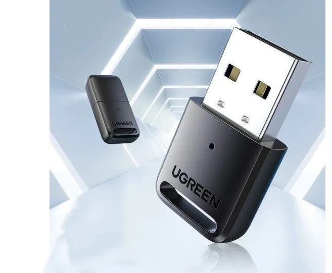Compact USB Bluetooth 5.0 adapter CM390 in plastic casing with dimensions 114mm x 102mm x 8mm