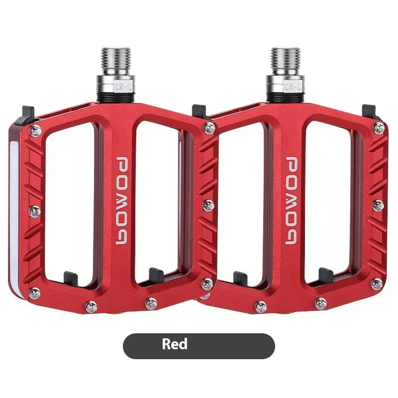 Aluminium bicycle pedals with integrated LED lighting in five colour options