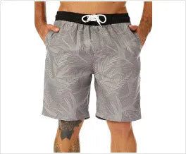 Men's plus size quick-drying loose thin shorts with elastic waistband in a camouflage pattern