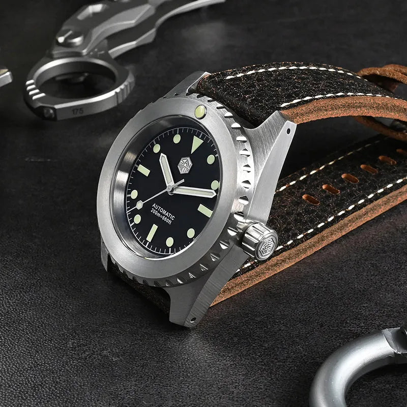 Men's 316L stainless steel diving automatic mechanical watch with black dial, luminous markers, and cowhide strap on white background