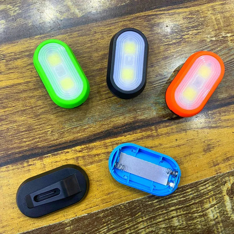 Small keychain work light in green with ABS casing and 3W LED