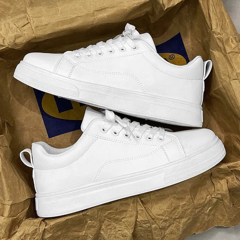 Men's Korean-style breathable sneakers in low-top design with round toe and rubber sole
