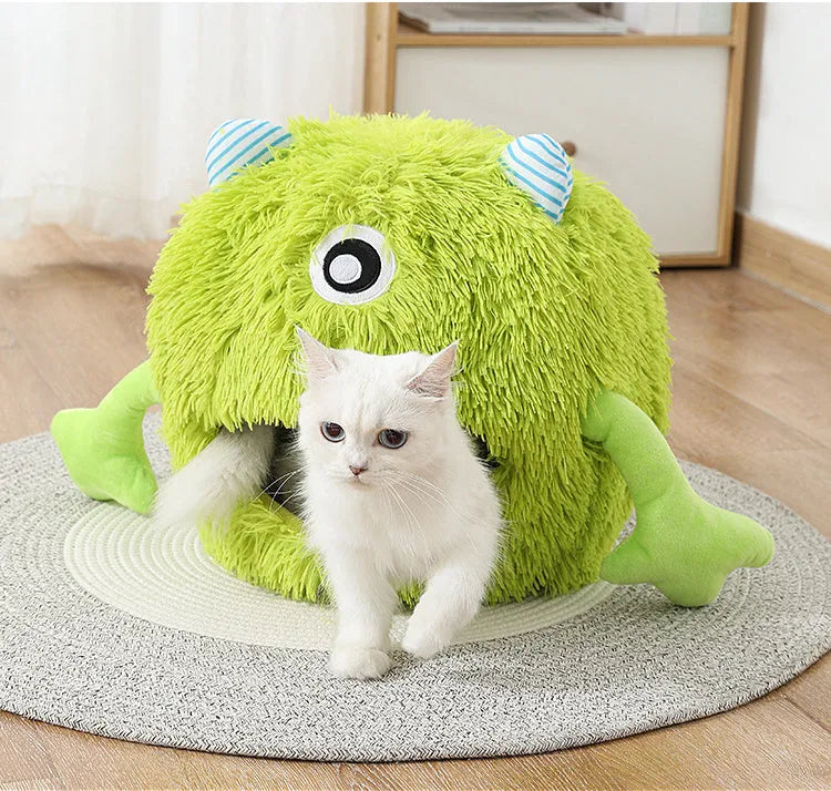 Fluffy round cat bed with soft plush material and non-slip base in three size options