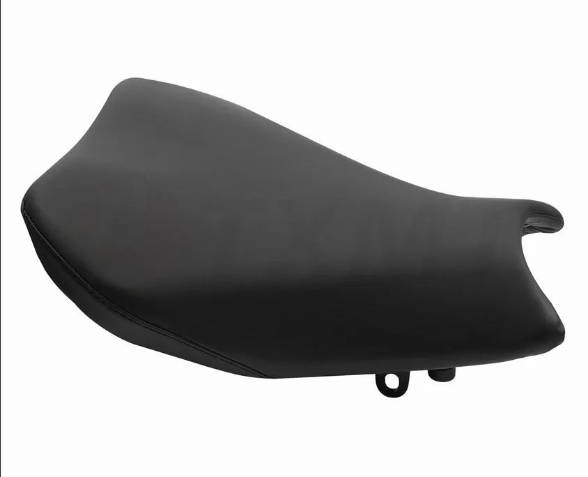 Suzuki GSXR1000 motorcycle with black PU leather seat covers fitted on front and rear seats.