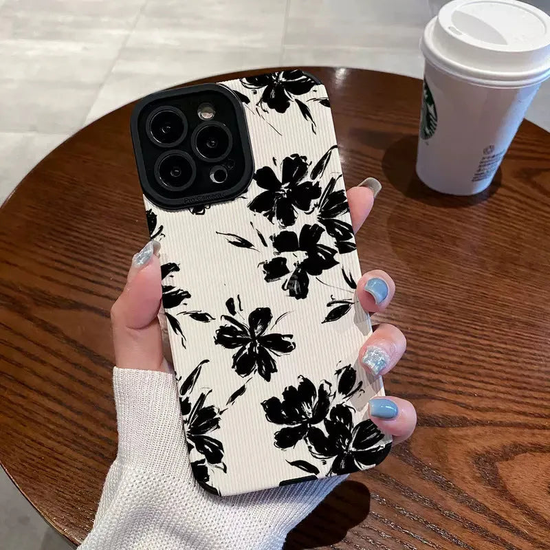 Black and white leopard print TPU phone case for Apple 15 15PRO with all-inclusive protective design