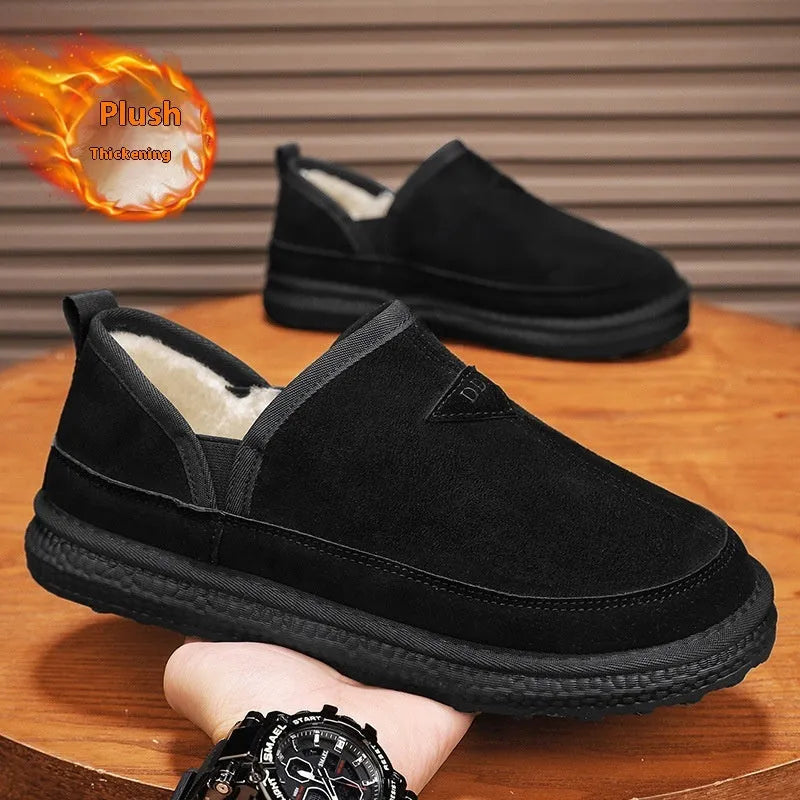 V-cut fleece snow boots for men in black suede with round toe and non-slip sole